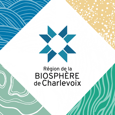 Logo Région de la biosphère de Charlevoix avec fonds texturés